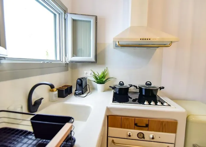 νio Chorio Naxos Old Town *