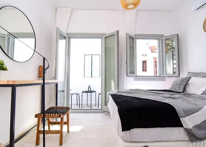 νio Chorio Naxos Old Town Apartament *